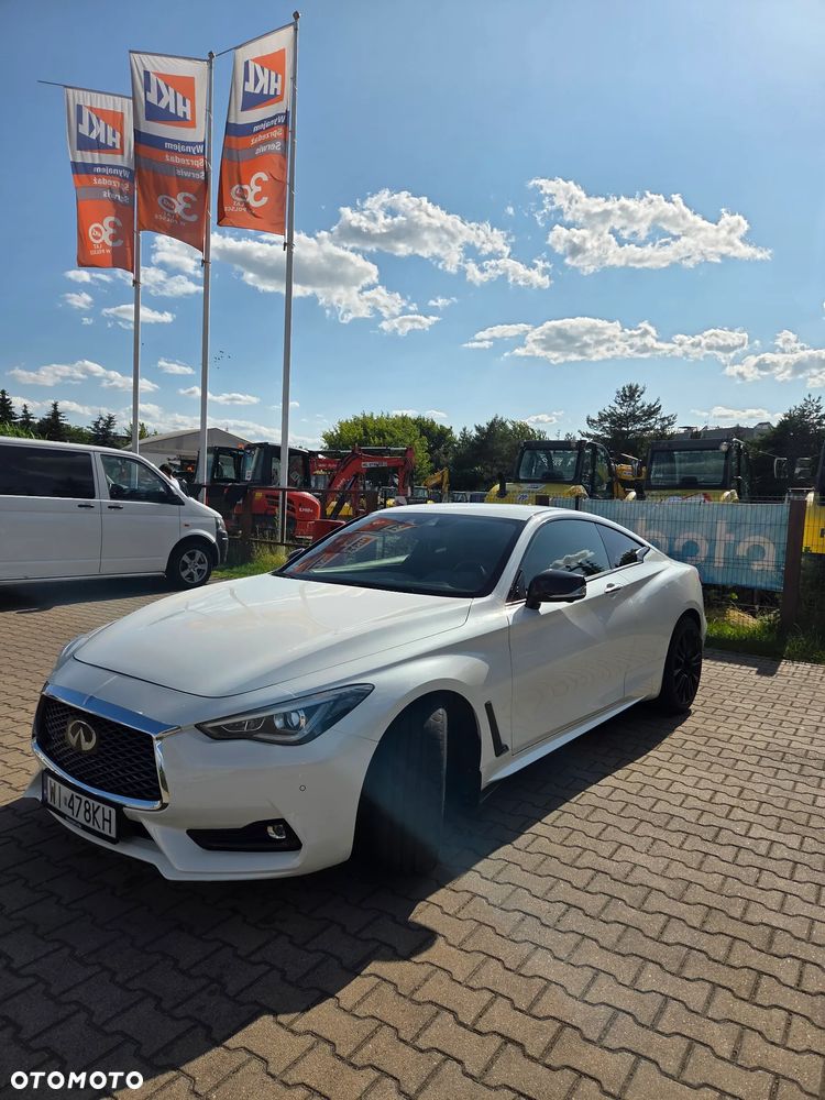 Infiniti Q60 Q60S 3.0t AWD Sport Tech - 17