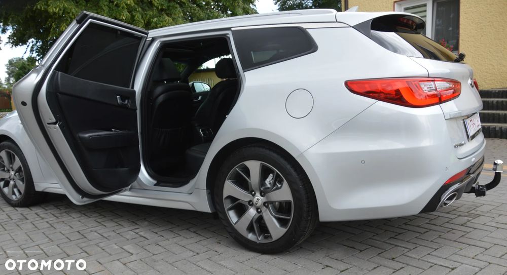 Kia Optima - 32
