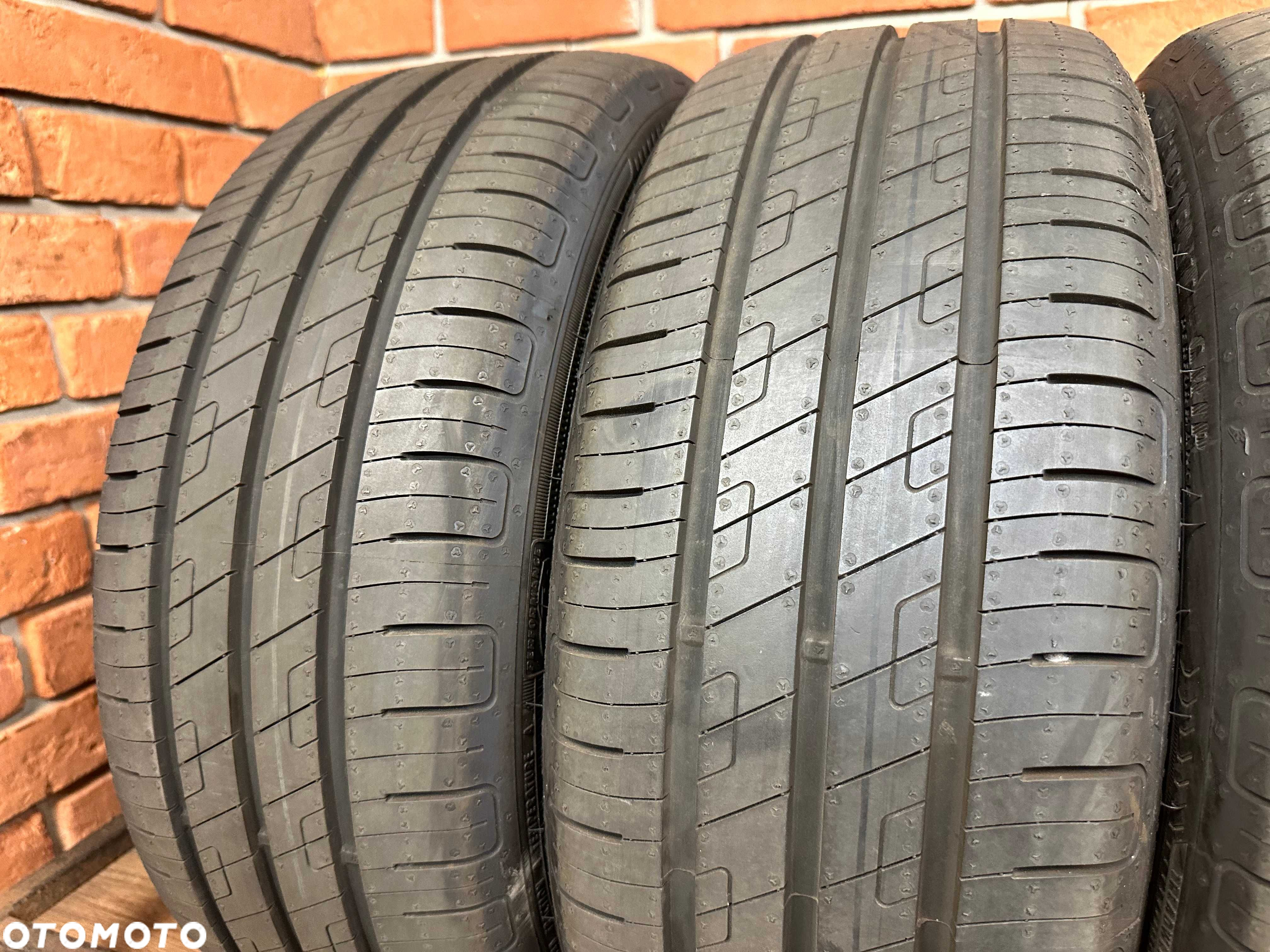 Opony Goodyear EfficientGrip 195/45R16 DEMO 2023 - 3