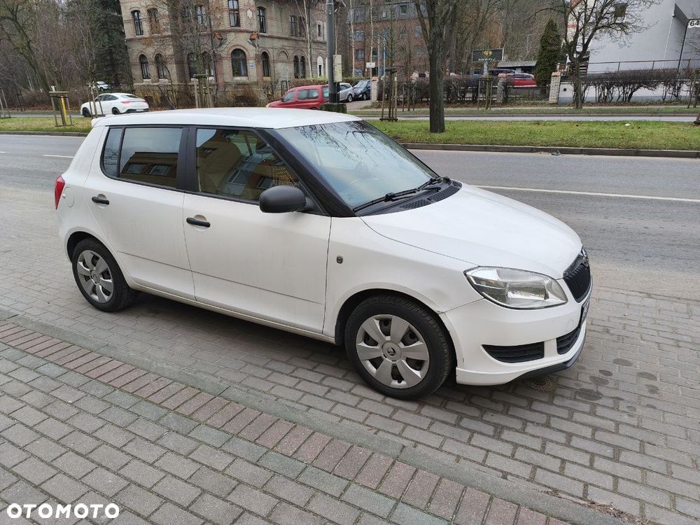Skoda Fabia 1.2 TSI Active Plus - 5