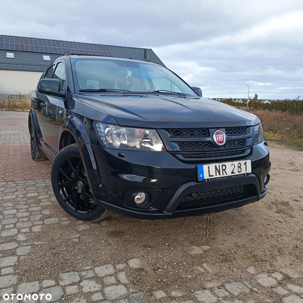 Fiat Freemont 2.0 Multijet 16V DPF Automatik Allrad Black Code - 1
