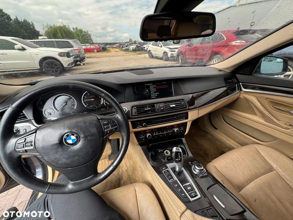 BMW Seria 5 535i - 16
