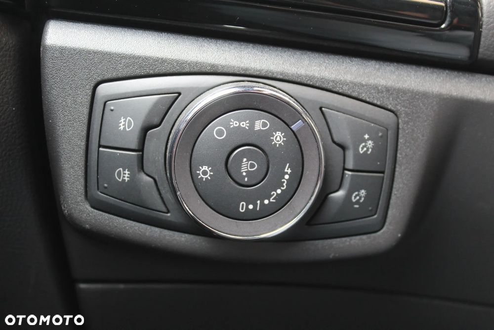 Ford Mondeo 1.5 EcoBoost Start-Stopp ST-Line - 27