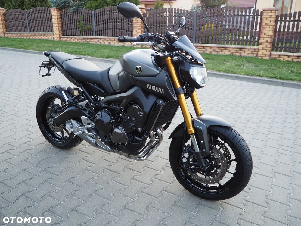 Yamaha MT - 12