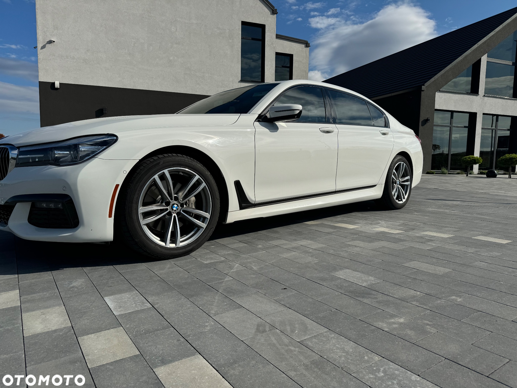 BMW Seria 7 740Li xDrive - 5