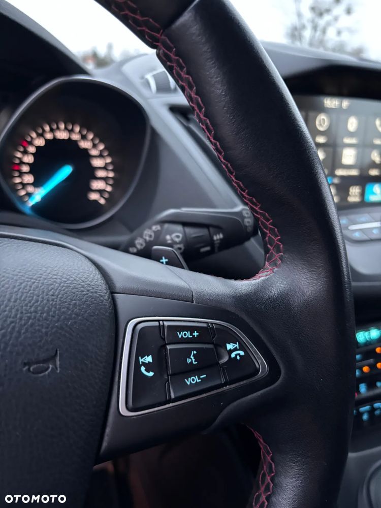 Ford Kuga 1.5 EcoBoost 4x4 ST-Line - 21