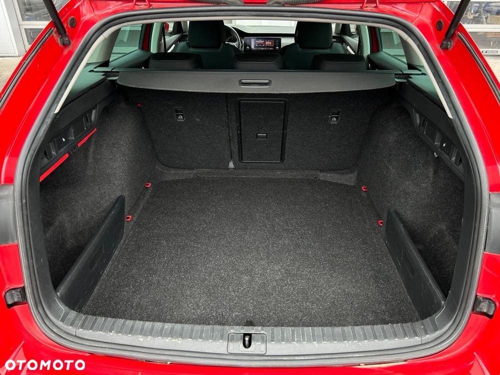 Skoda Octavia 1.5 TSI ACT Ambition - 11