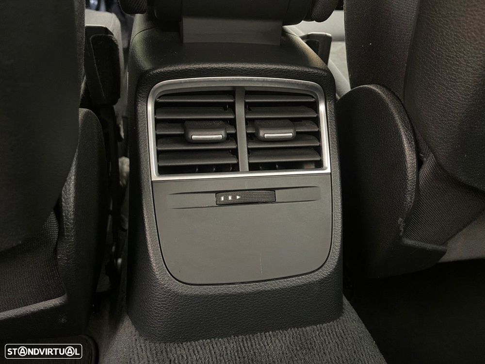 Audi A3 Sportback 1.6 TDI Advance - 8