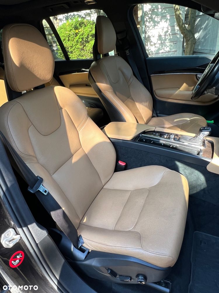 Volvo XC 90 T6 AWD Momentum 7os - 16