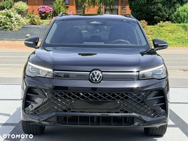 Volkswagen Tiguan - 5