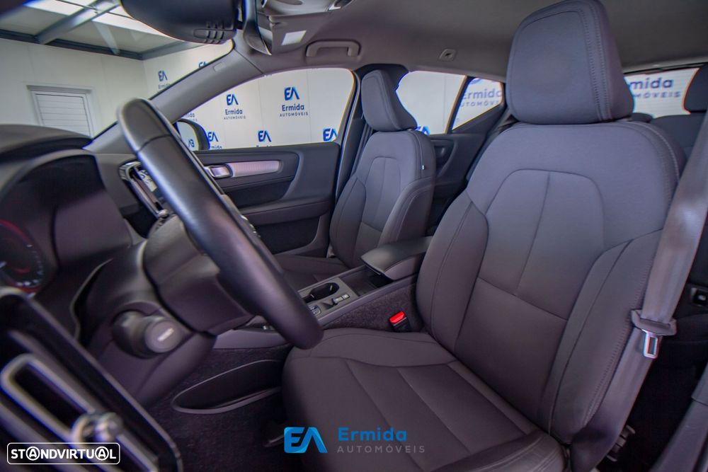 Volvo XC 40 - 22