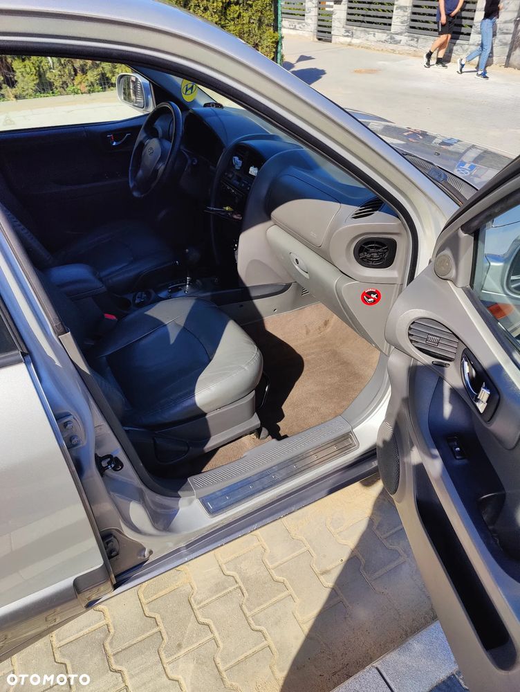Hyundai Santa Fe 2.7 V6 Elegance - 5
