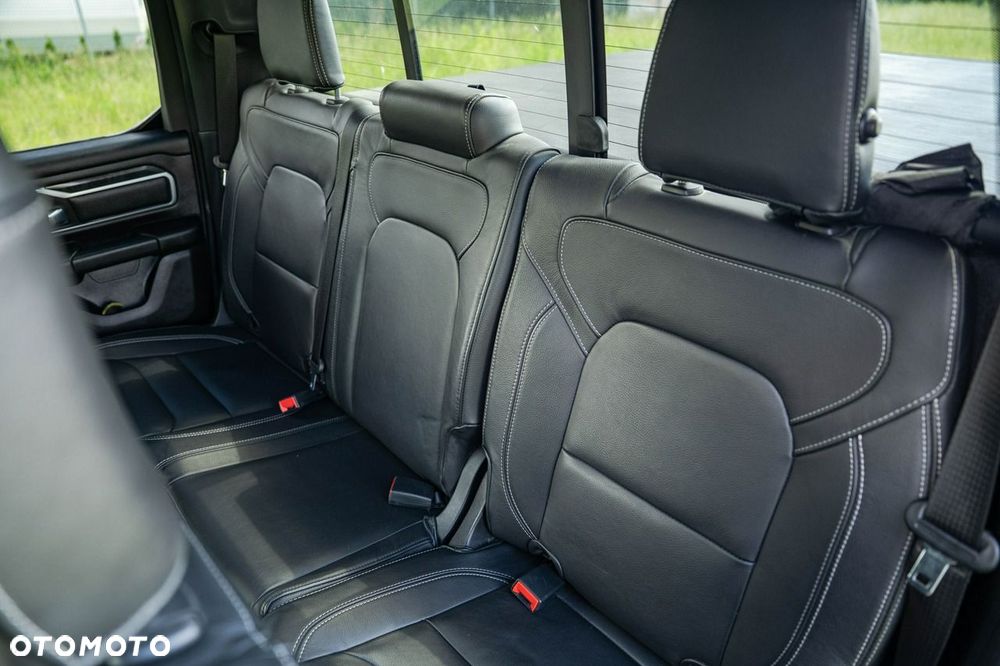 RAM 1500 - 24