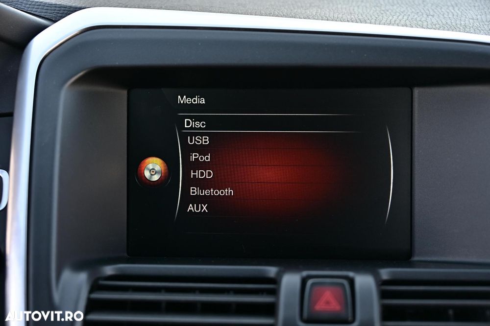 Volvo XC 60 D4 Geartronic Summum - 35