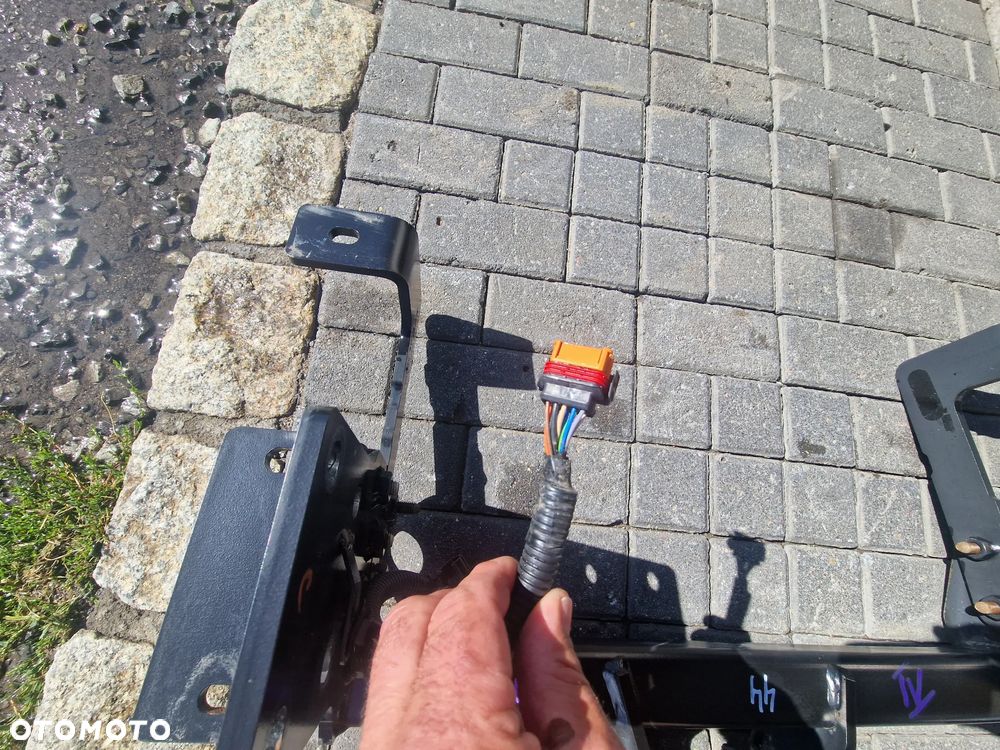 HAK HOLOWNICZY RENAULT MASTER IV 2024r RAMOWIEC - 12