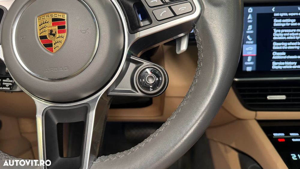 Porsche Cayenne Standard - 22