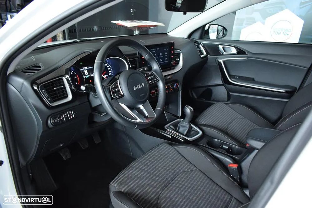 Kia Ceed SW 1.6 CRDi MHEV Dynamic - 6