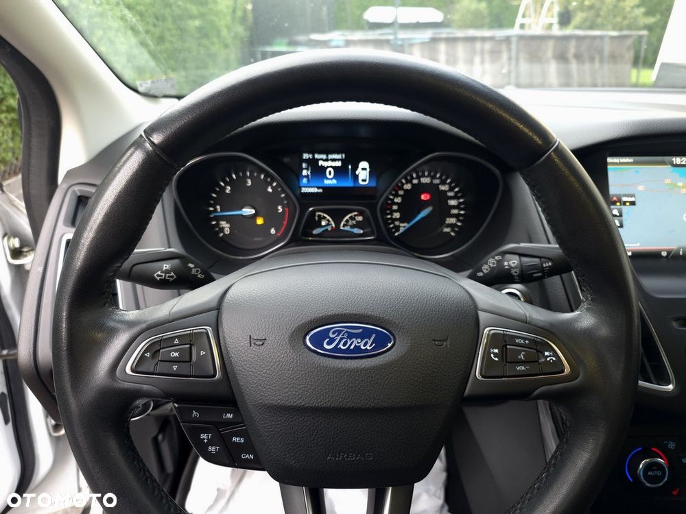 Ford Focus 2.0 TDCi Titanium ASS - 13