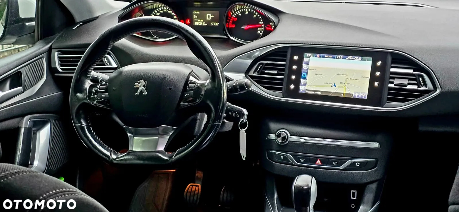 Peugeot 308 1.6 BlueHDi Active S&S - 26