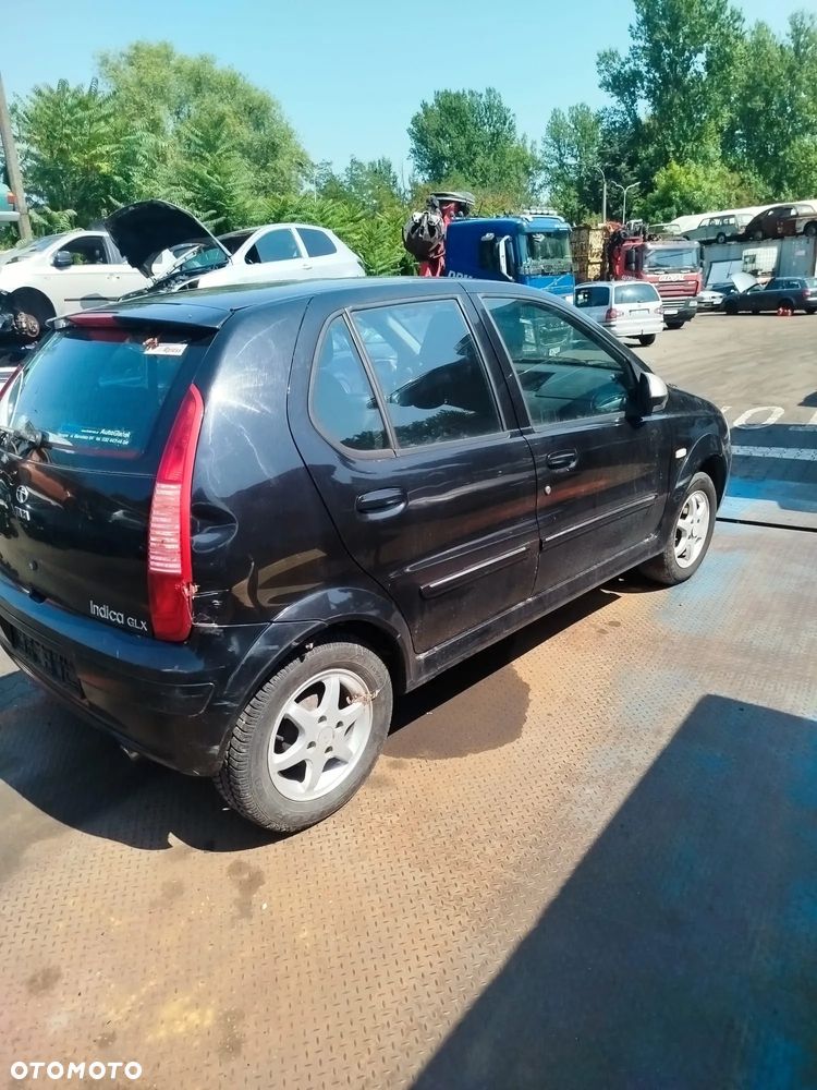 Tata Indica na części. - 6