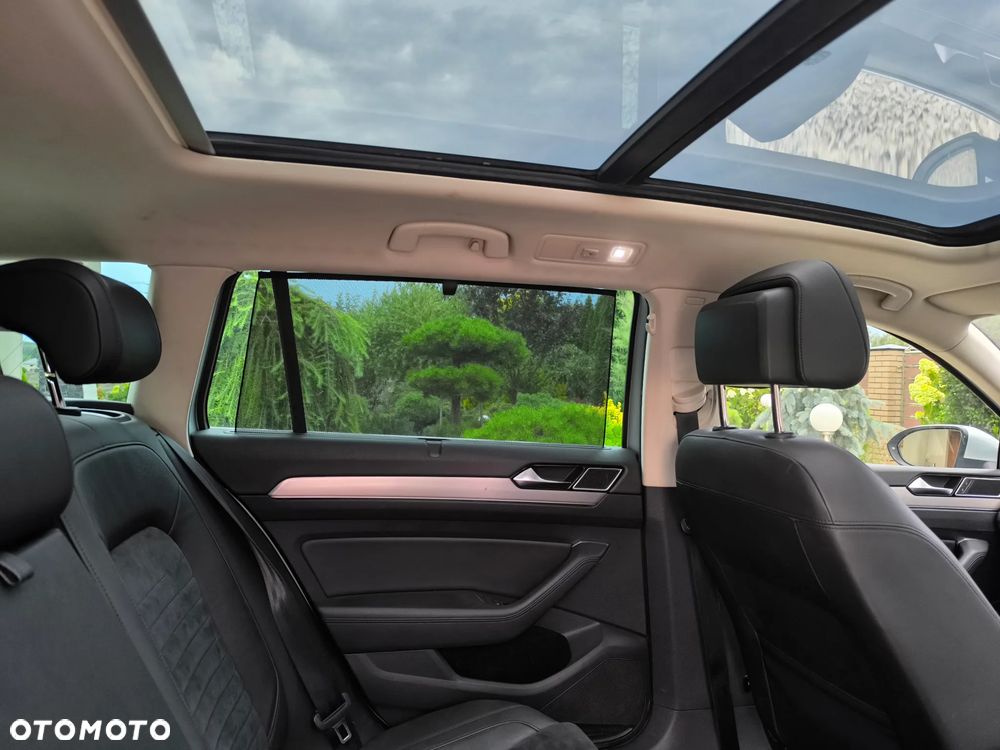Volkswagen Passat 2.0 TDI SCR Highline - 20