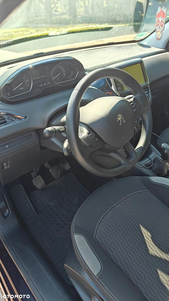 Peugeot 208 1.2 PureTech Active - 11