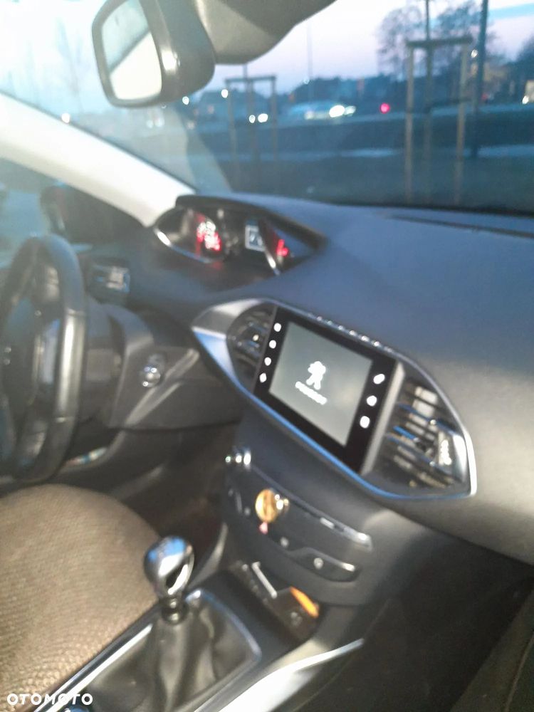 Peugeot 308 2.0 BlueHDi Allure S&S - 2