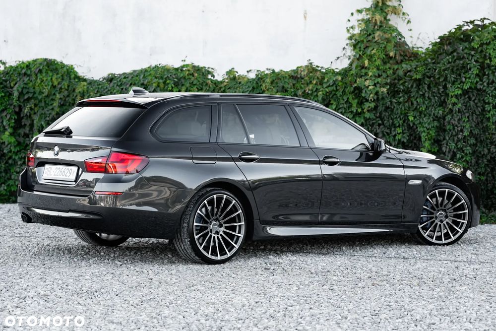 BMW Seria 5 530d xDrive Sport-Aut - 11