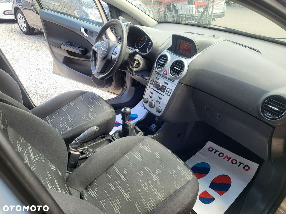 Opel Corsa - 19