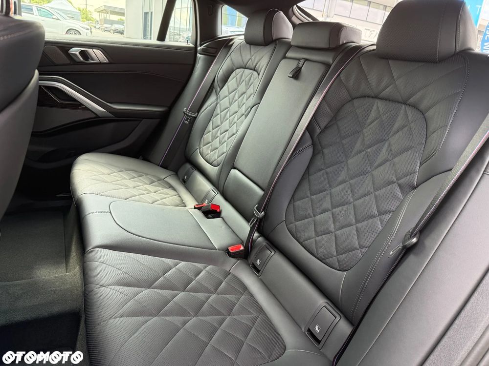 BMW X6 xDrive30d - 32