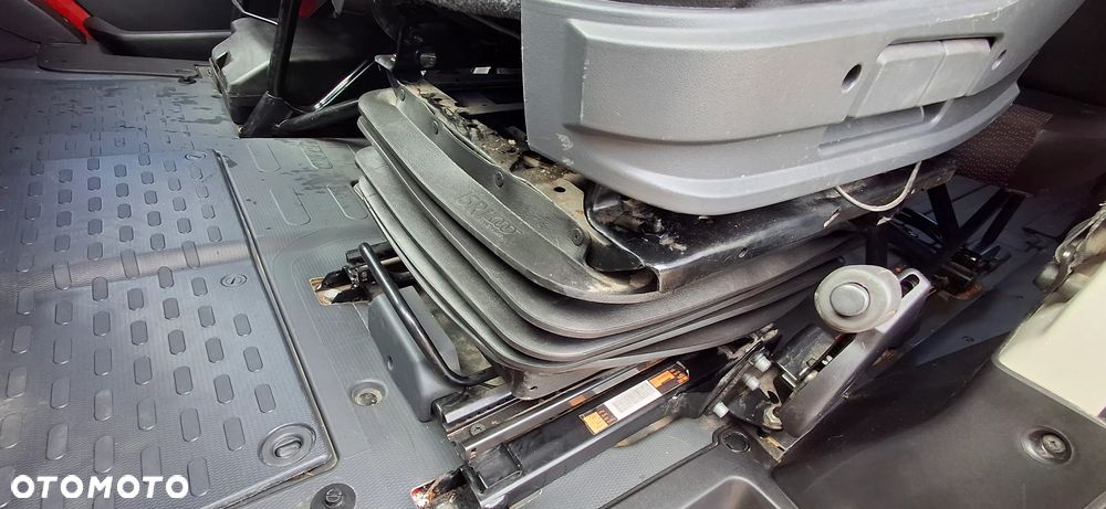 Peugeot Boxer HDi L1H1 S&S Allure - 21