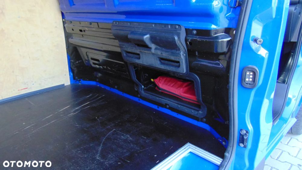 Renault TRAFIC - 18