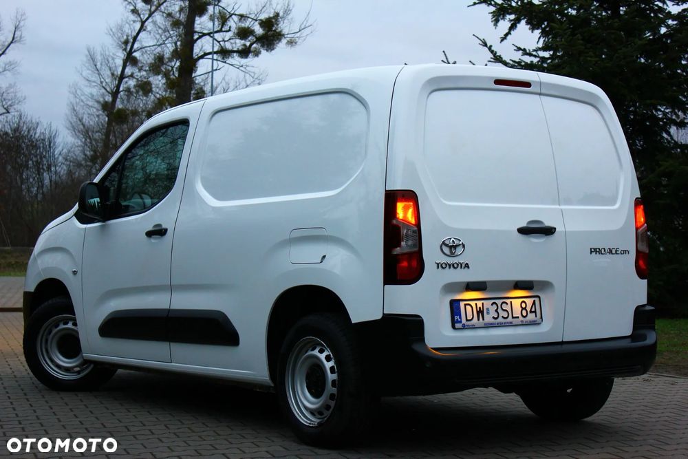 Toyota PROACE CITY BLASZAK 2 OSOBOWY 1.5 D-4D 100KM PEWNE AUTO FV23% - 7