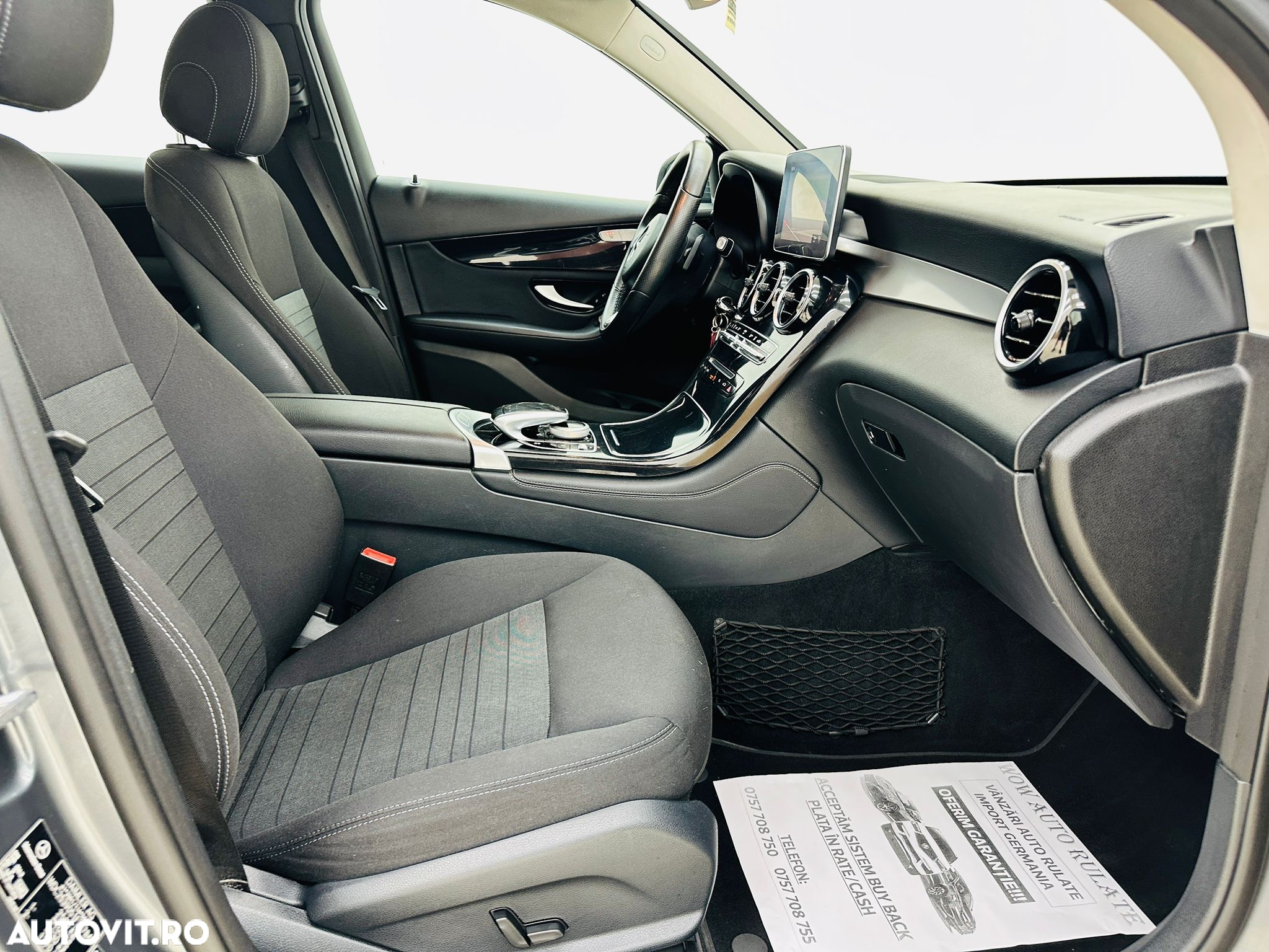 Mercedes-Benz GLC - 21