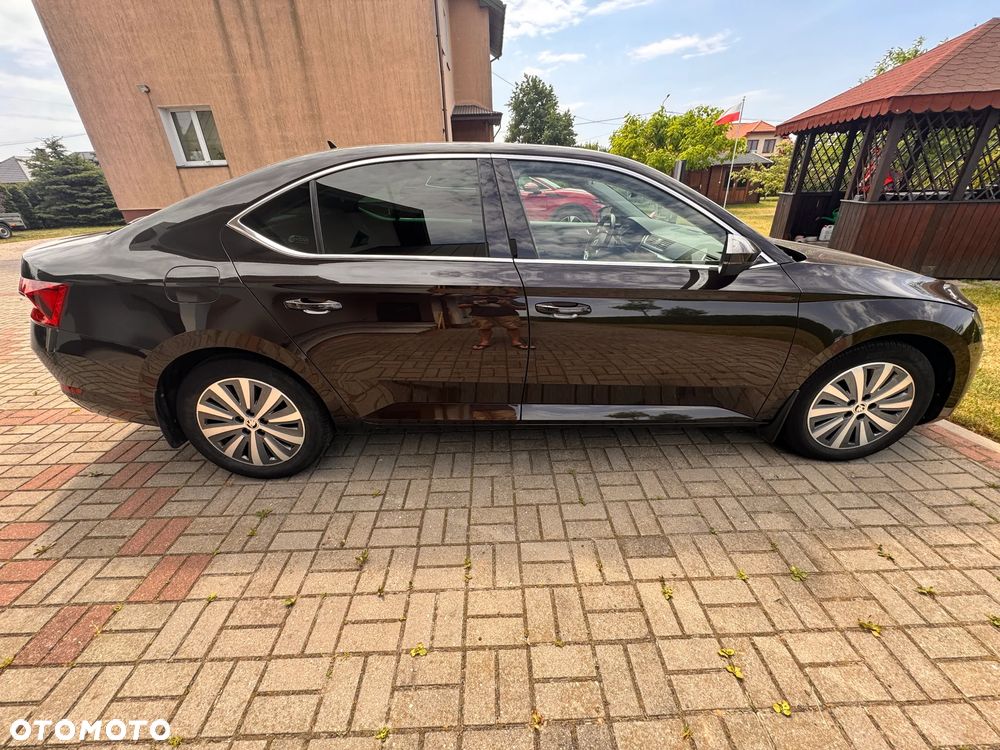Skoda Superb 2.0 TSI Style DSG - 7