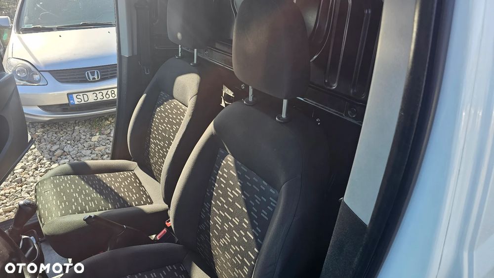 Opel Combo - 21