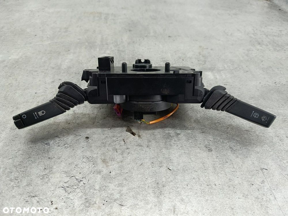 PRZEŁĄCZNIK ZESPOLONY OPEL ZAFIRA B 13236784KP 498990969  204124  1.6 16V - 9