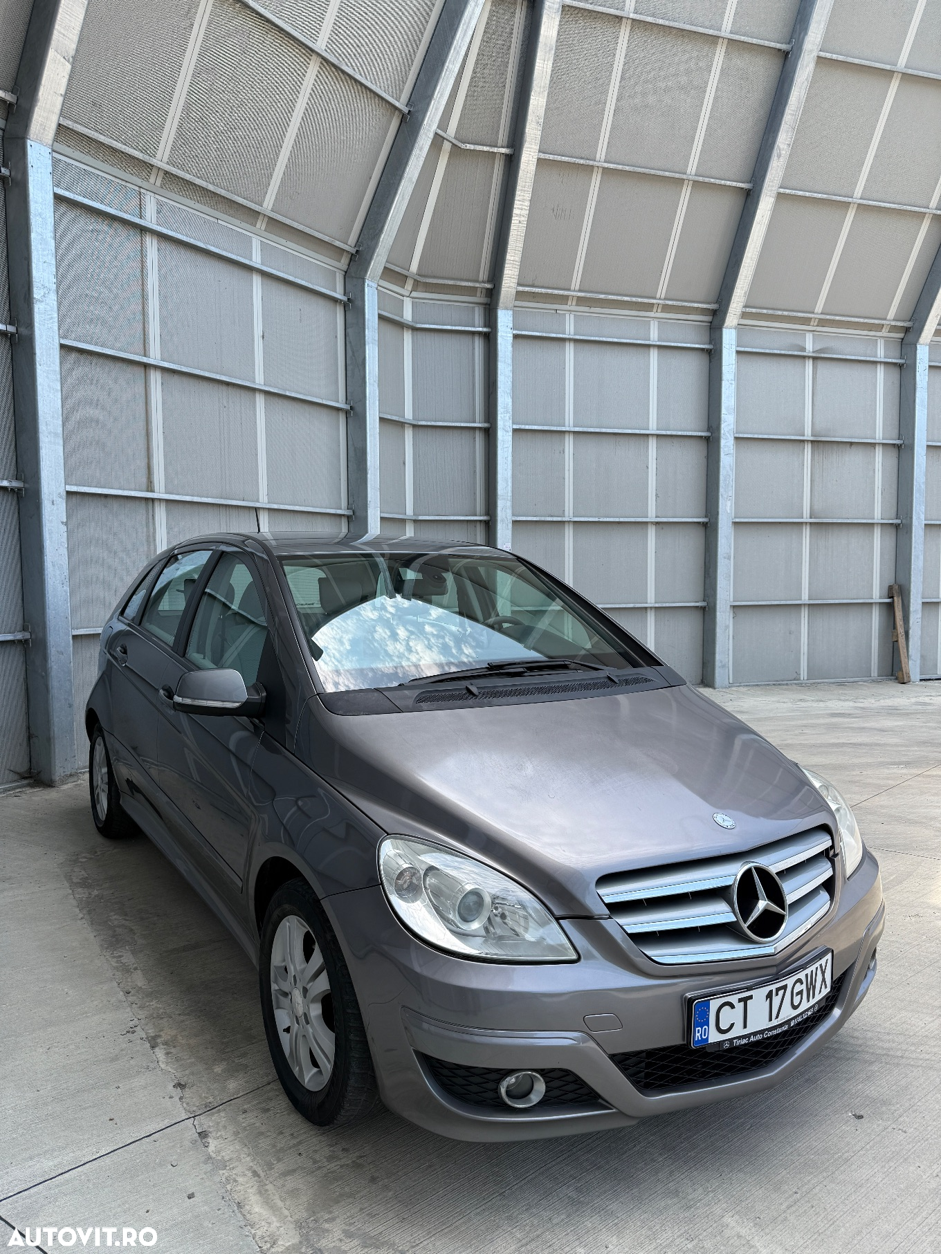 Mercedes-Benz B 170 - 2
