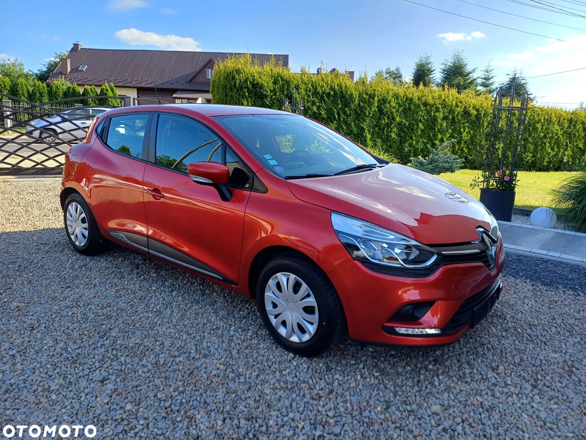 Renault Clio TCe 90 BUSINESS EDITION - 1