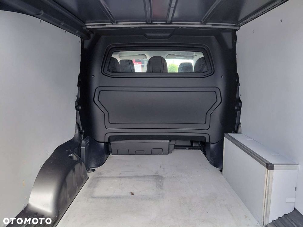 Opel Vivaro - 23