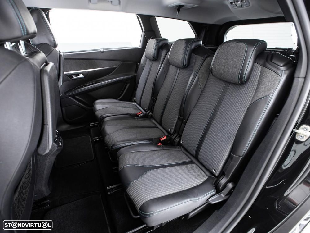 Peugeot 5008 - 10