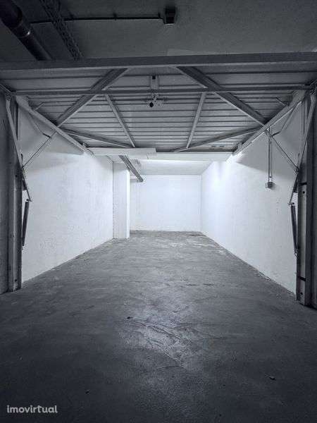 Garagem 16,5m2 - V.N. de Famalicão - 19,500€ - Grande imagem: 2/7