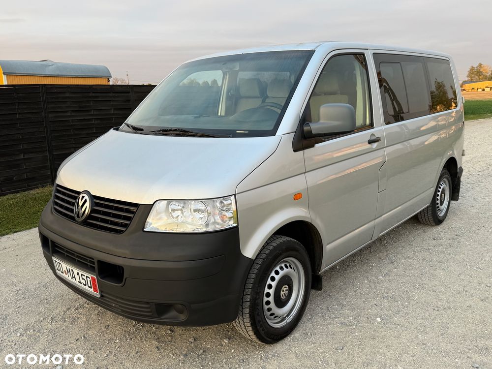 Volkswagen Transporter - 3