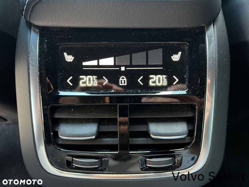 Volvo V60 B5 B AWD R-Design - 22
