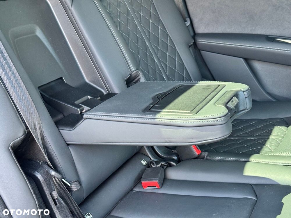 Audi Q7 - 16