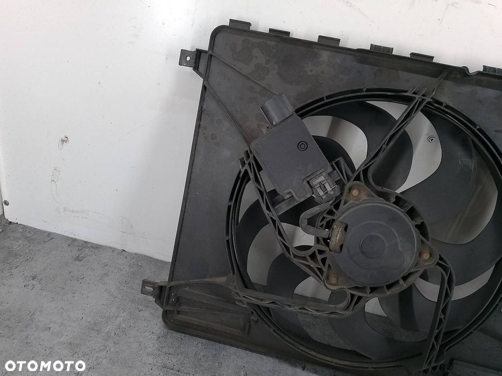 WENTYLATOR CHŁODNICY FORD MONDEO MK4 6G91-8C607-PC 1.8 TDCI - 6