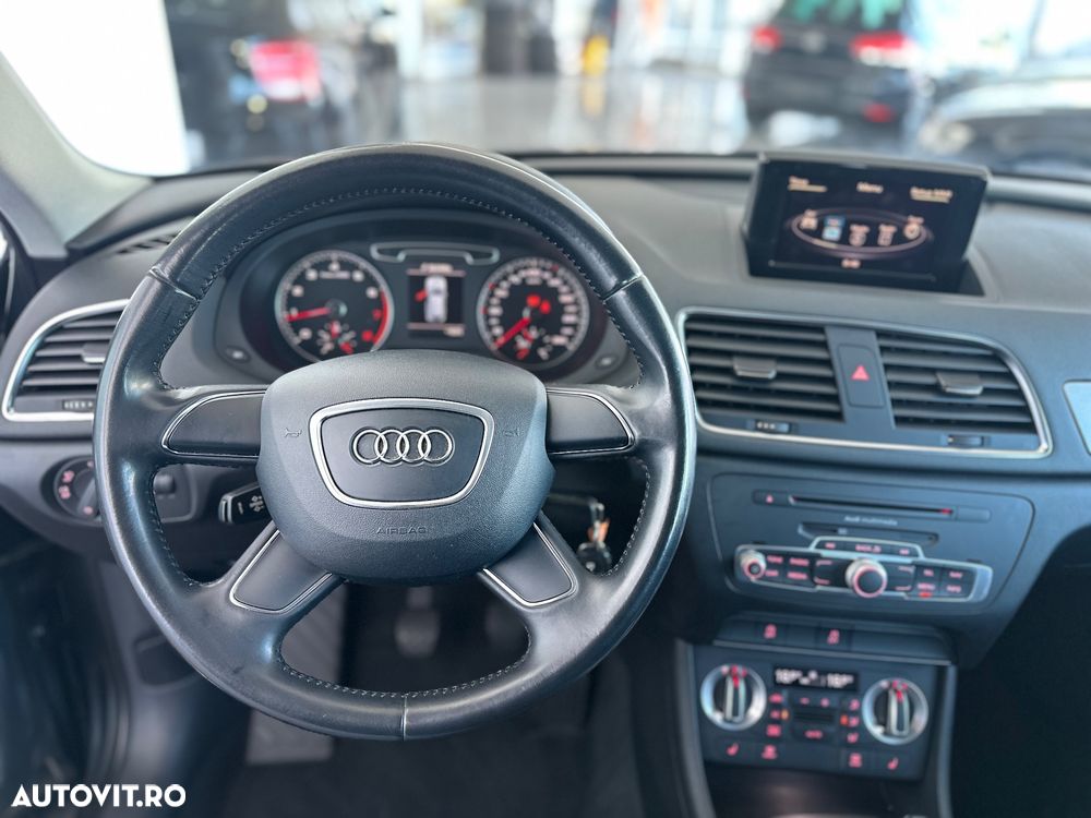 Audi Q3 2.0 TFSI Quattro - 6