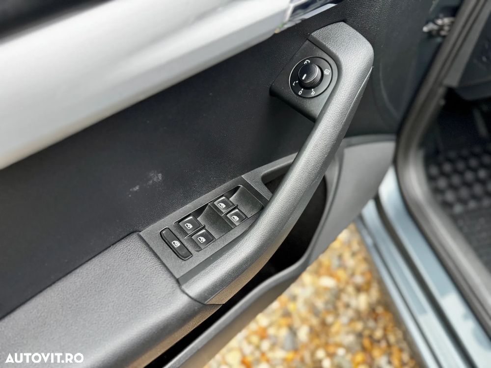 Skoda Octavia 1.6 TDI Ambition - 8