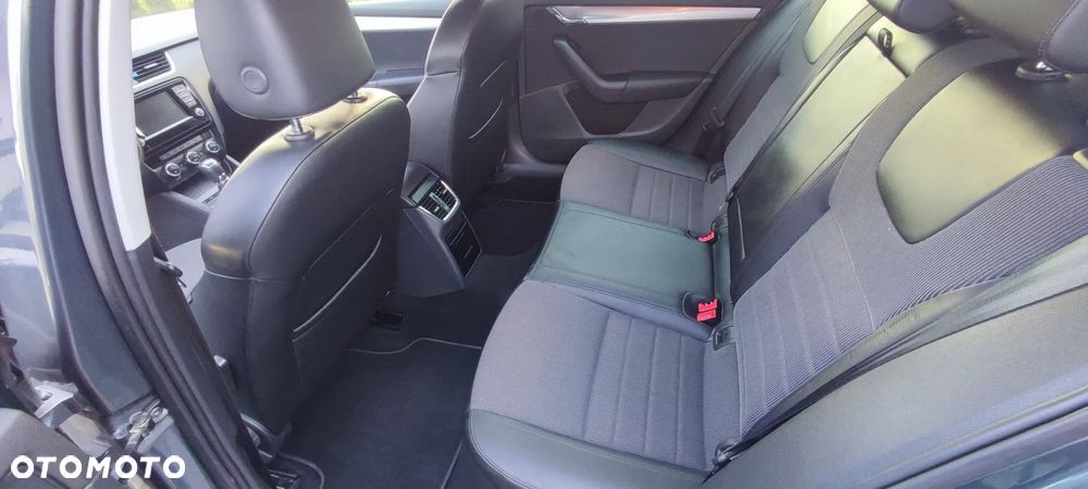 Skoda Octavia 2.0 TDI Ambition - 12