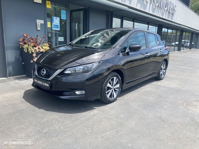 Nissan Leaf 40 kWh N-Connecta - 1